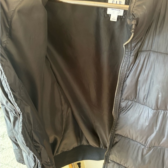 Gap Maternity Puffer Jacket - Picture 4 of 4